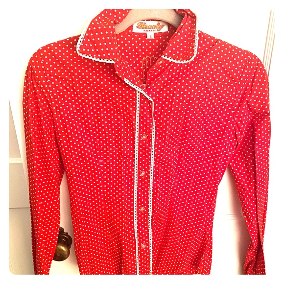 Beauty Brand women’s blouse - Picture 2 of 3